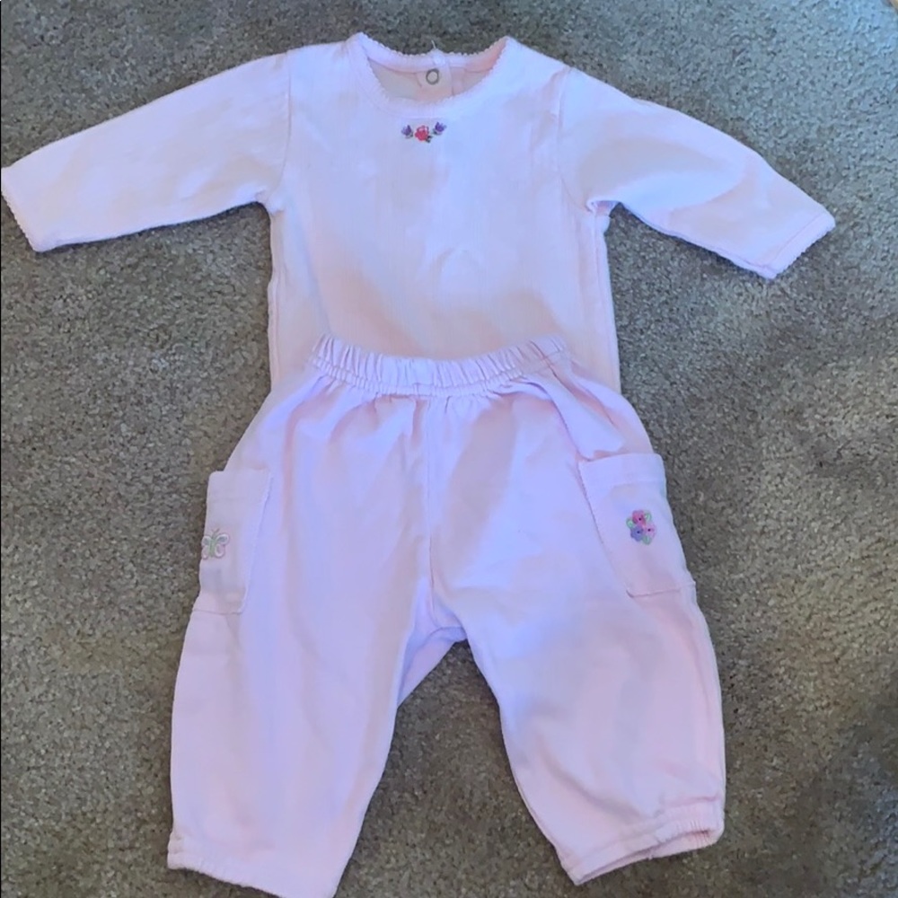 Long-sleeve onesie and pants